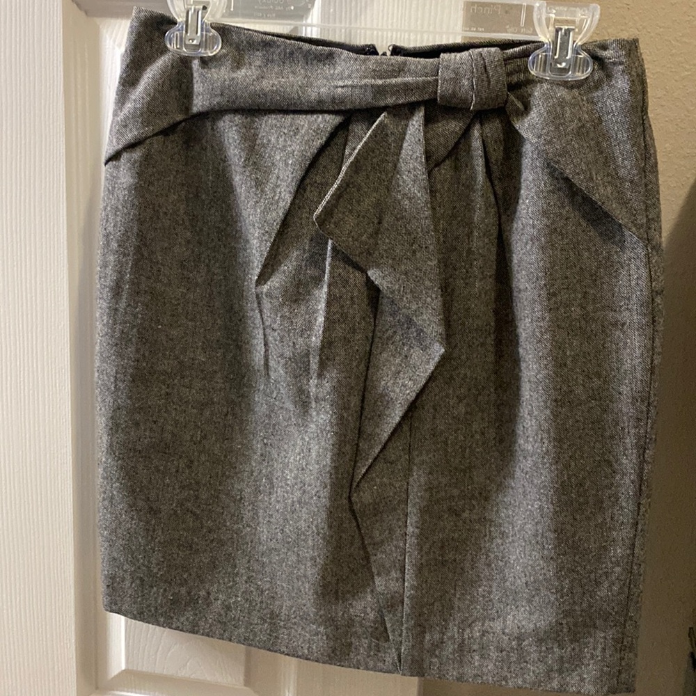 Bow skirt